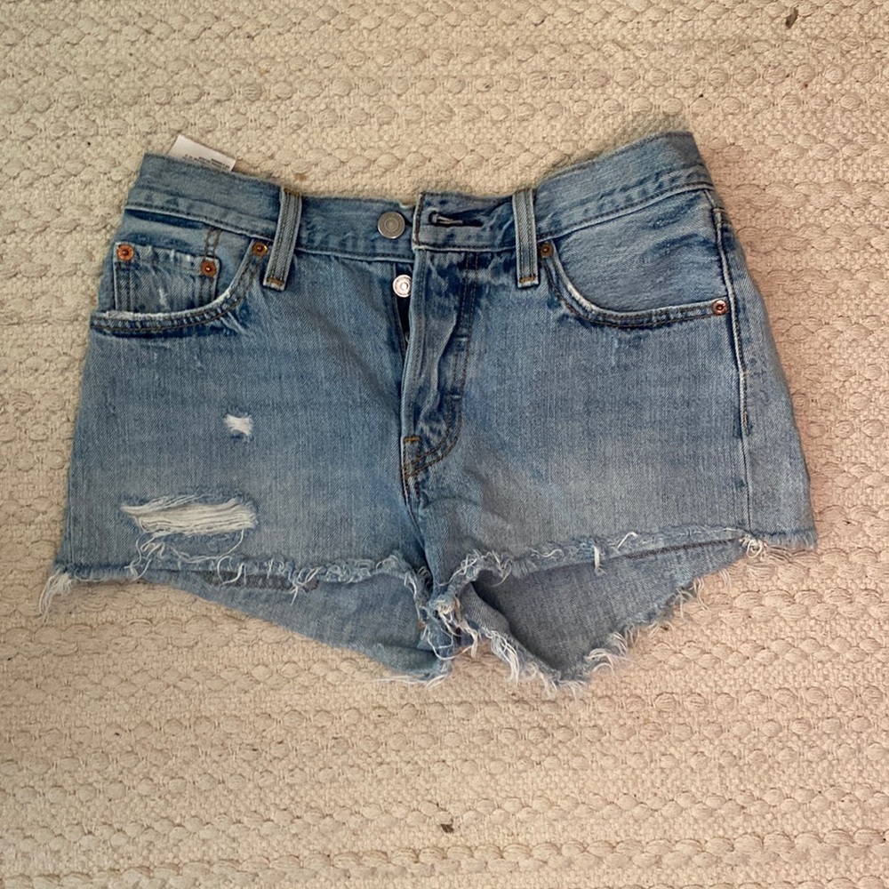 Levi shorts
